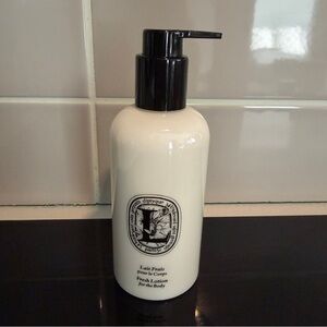 Diptyque Lait Frais Body Lotion - Black and Cream